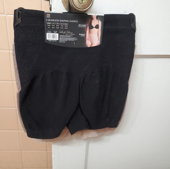NWT MARILYN MONROE 3PK Seamless Shaping Shorts; S, M, L, & XL Size;$35 each - Picture 5 of 14